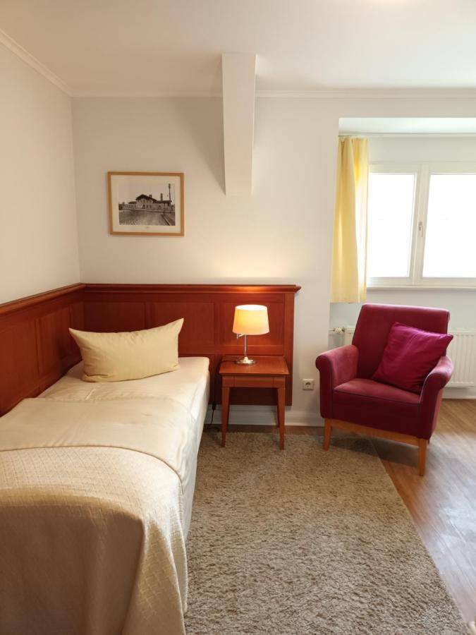 Hotel Vierseithof ルッケンヴァルデ エクステリア 写真